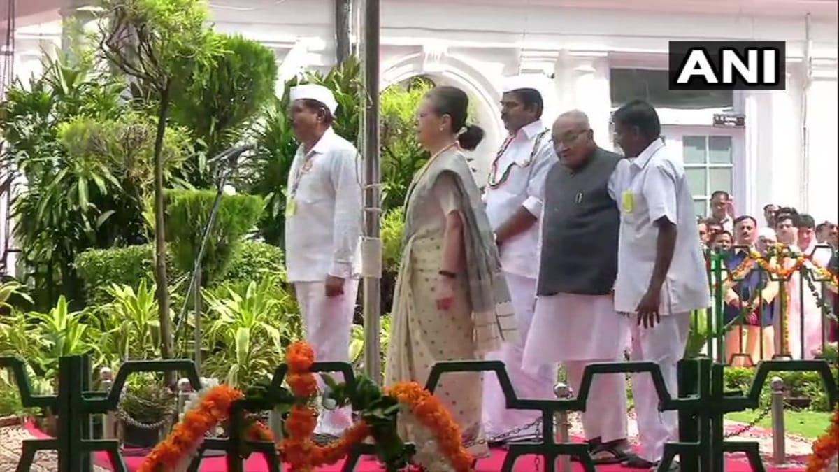Independence Day being celebrated across country, see which leaders hoisted the tricolor in pictures