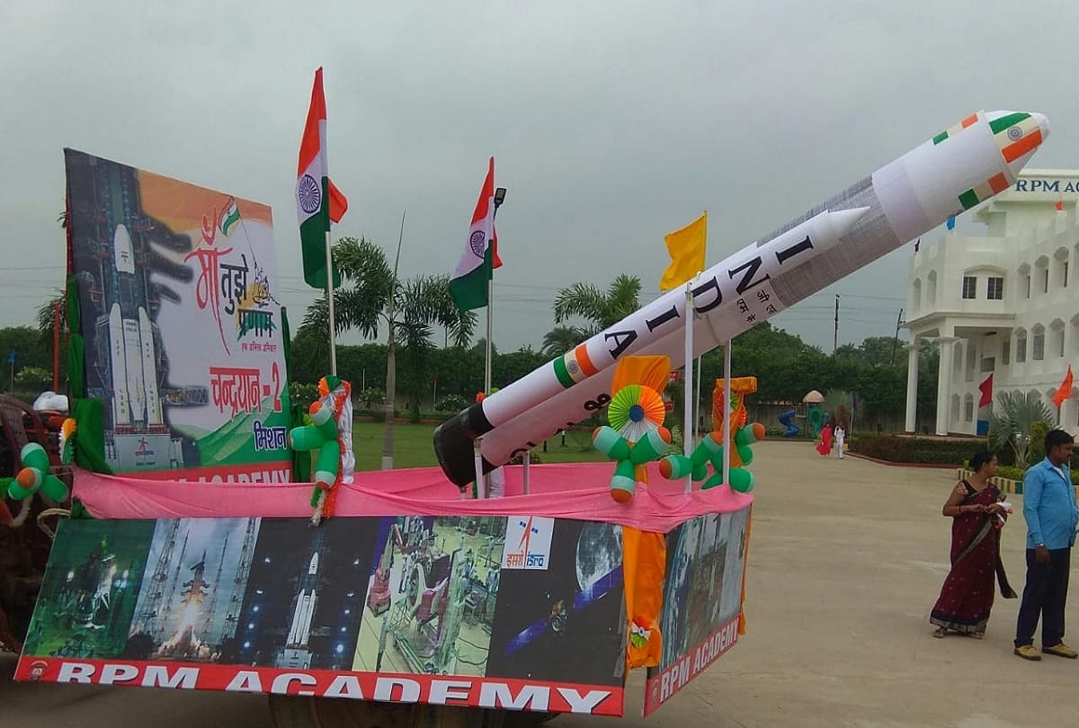maa tujhe pranam campaign held in gorakhpur