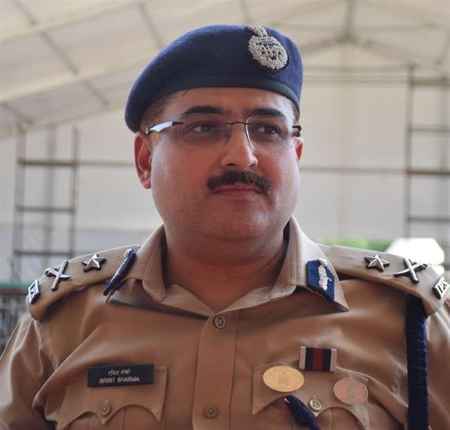 IG ramit Sharma take president platinum medal for his best services