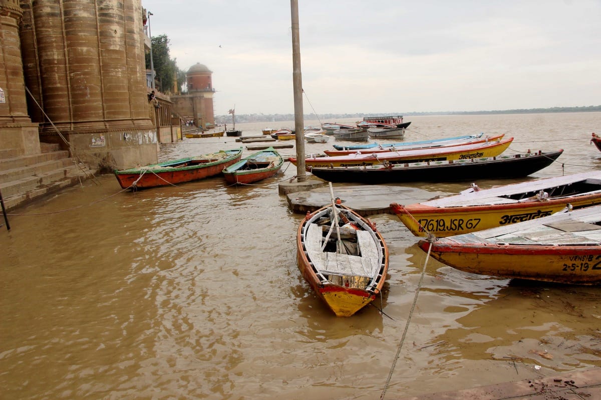 water level increase two cm per hour in ganga after rain varanasi kashi