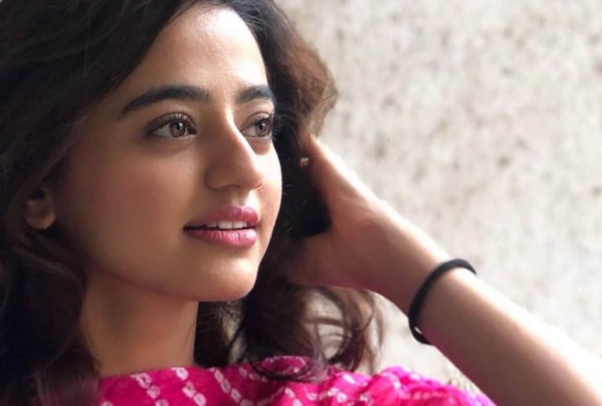 actress helly shah shoot with wear 10 kg lehanga says victory over fear