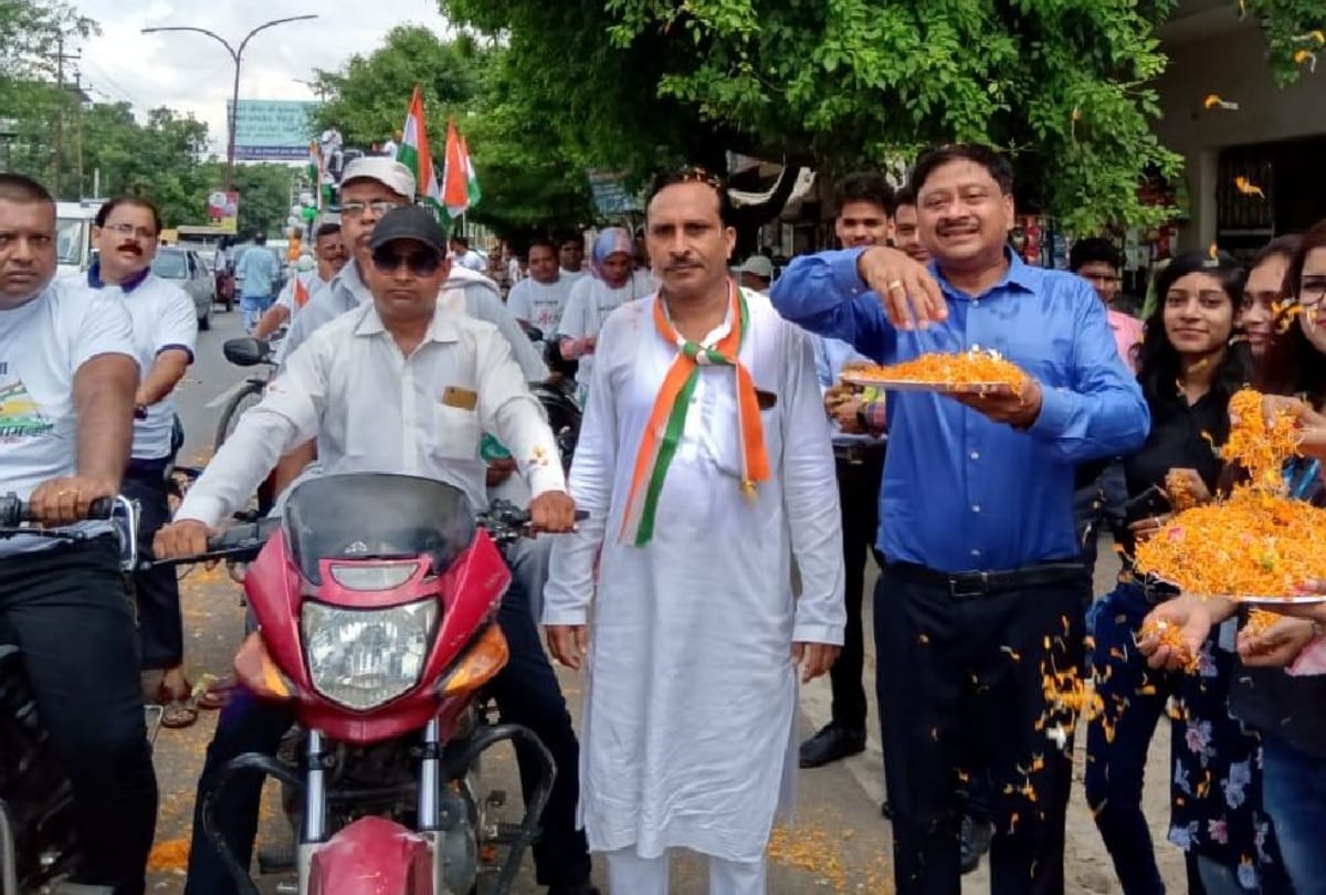 Maa Tujhe Pranam program of Amar Ujala in Moradabad, amazing presentations of Patriotism