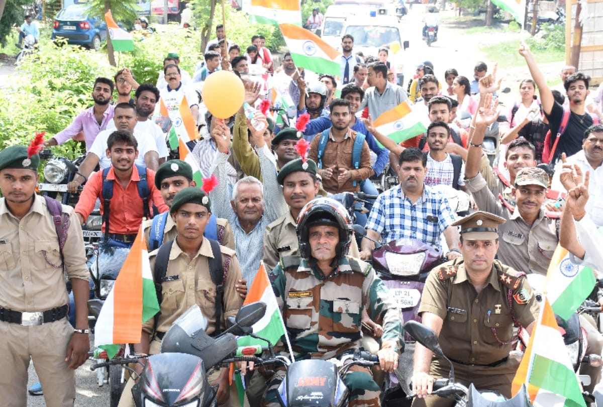 Maa Tujhe Pranam program of Amar Ujala in Moradabad, amazing presentations of Patriotism