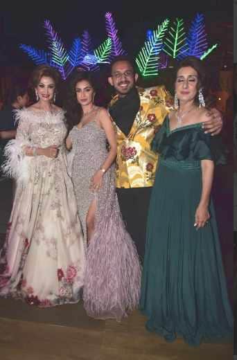 boney kapoor and khushi kapoor reached bali for rakhee punjabi son wedding