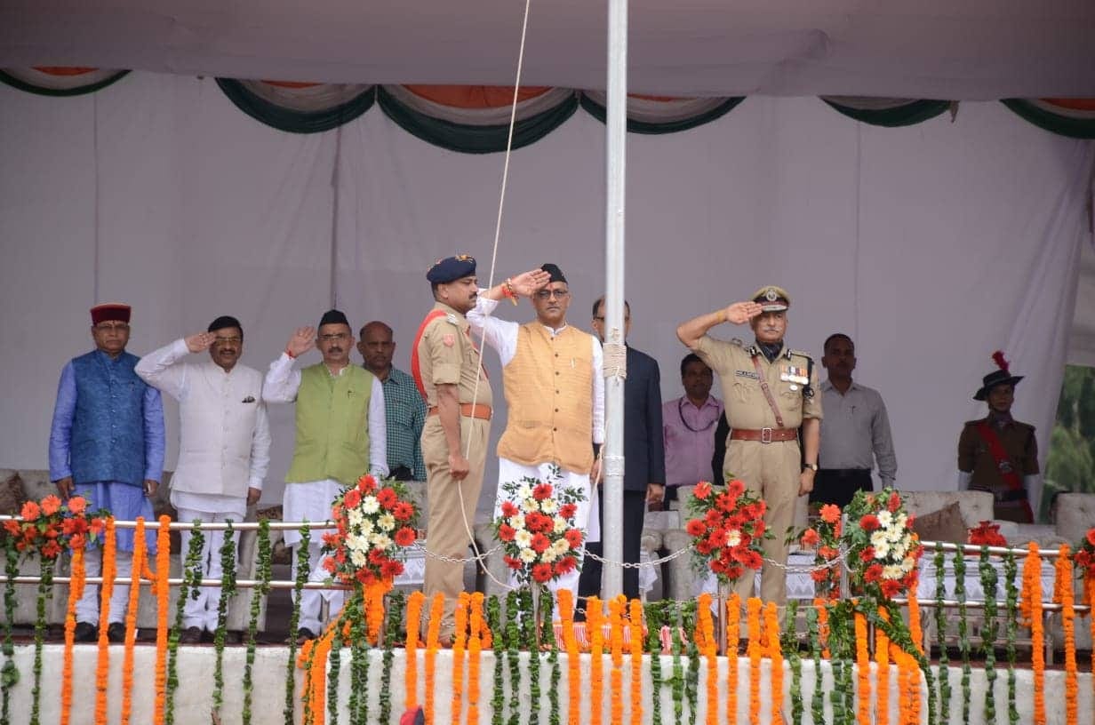 independence day 2019 main program in dehradun parade ground cm hoisting national flag