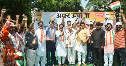 Amar Ujala Bareilly sang national anthem at 16 places simultaneously