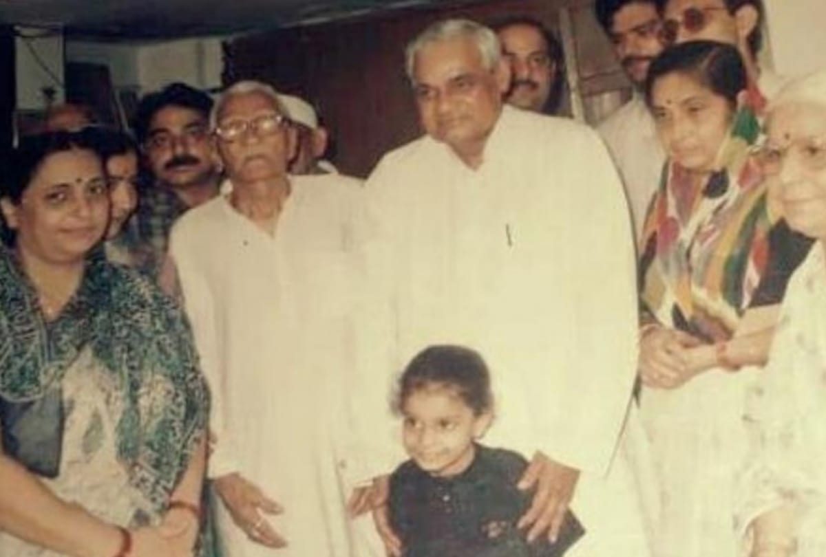 atal ji was fond of sweets and pani puri