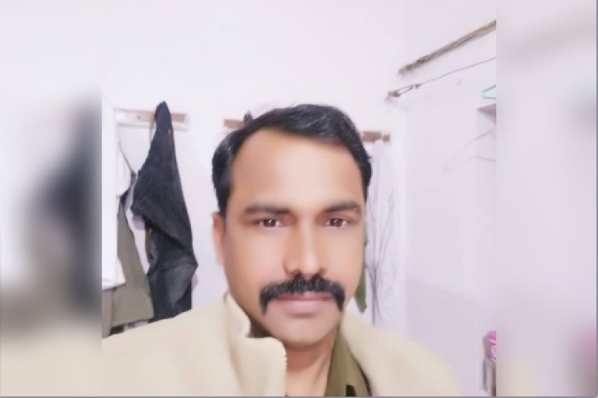 Inspector shoots himself to death in depression at Ghaziabad and a soldier suicide in Bijnor city