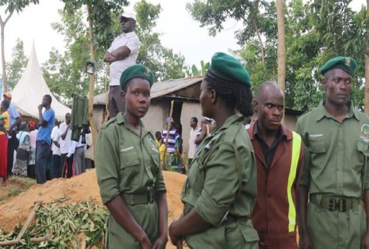 Kenya: After the death, the body was removed from the tomb and the uniform was removed,