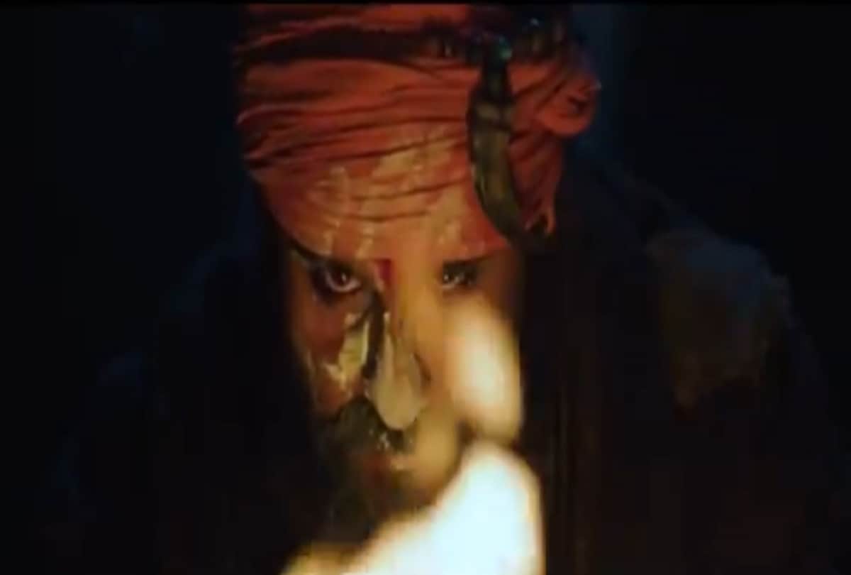 Laal Kaptaan trailer social media users like Saif Ali Khan look compare with Jack Sparrow