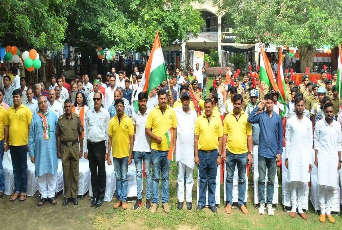 Maa tujhe pranam amar ujala program agra people celebrate 15 august 2019