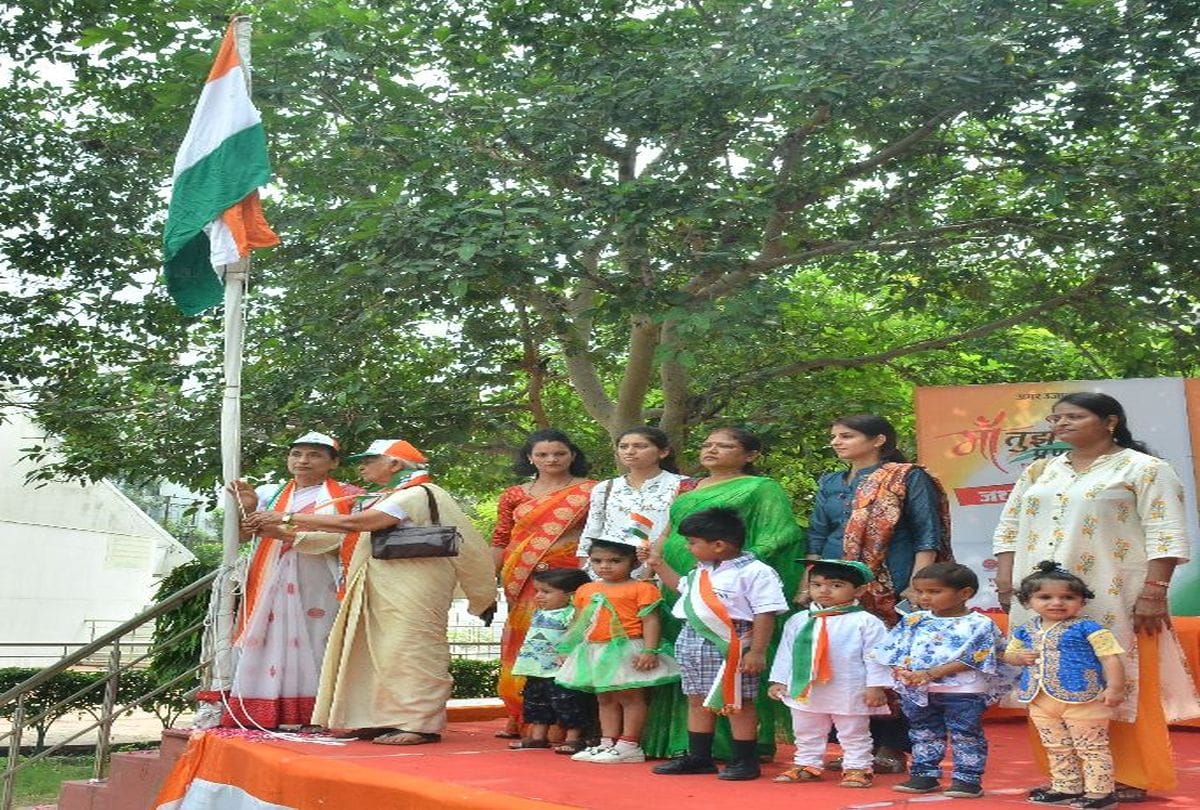 Maa tujhe pranam amar ujala program agra people celebrate 15 august 2019