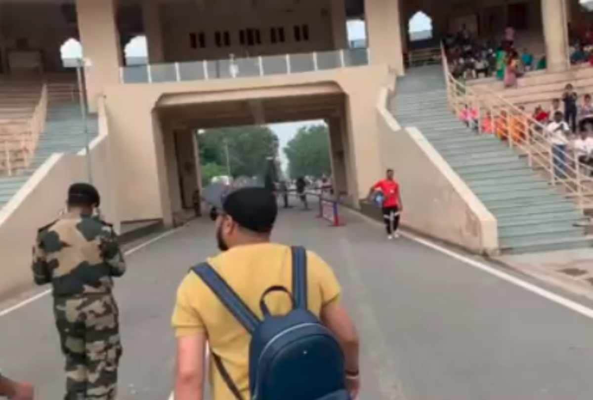 mika singh shout slogan bharat mata ki jai users troll him