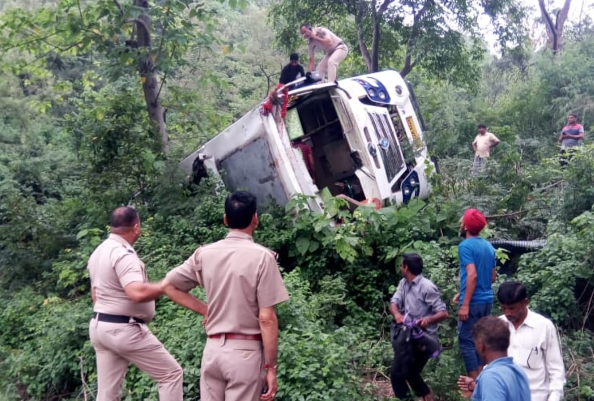 Punjab Pilgrims Bus Accident in baba vadbhag singh madi una himachal pradesh