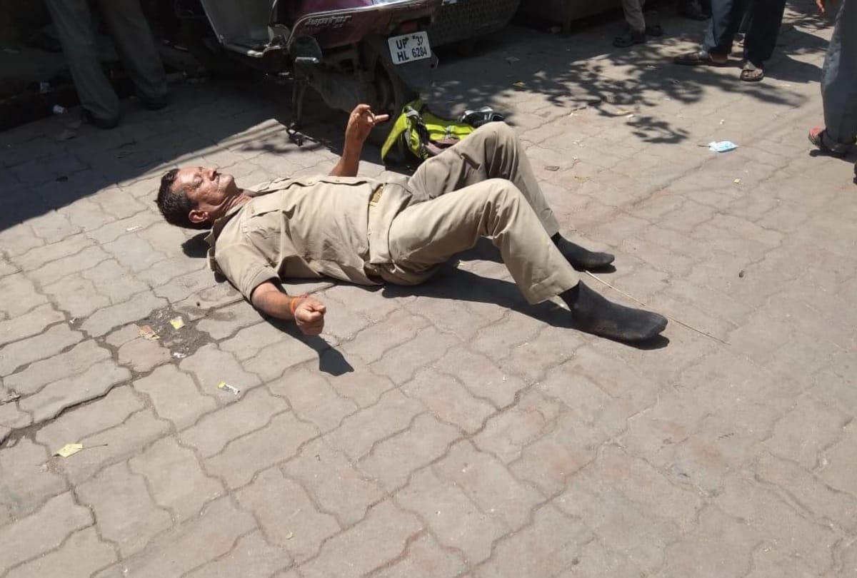 drunk policeman seen near liquor shop in lucknow
