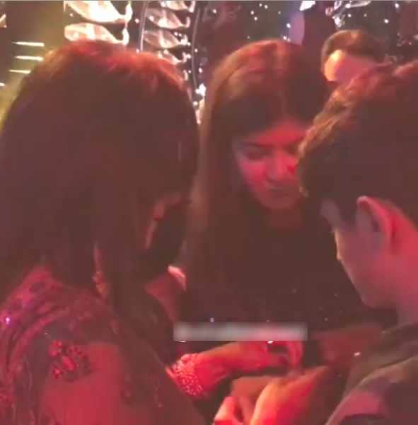 khushi kapoor shanaya kapoor attend rakhee punjabi son wedding with boney kapoor