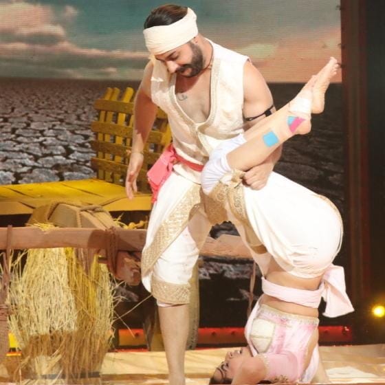 Nach Baliye 9 Accident set with Shraddha Arya and Alam Makkar