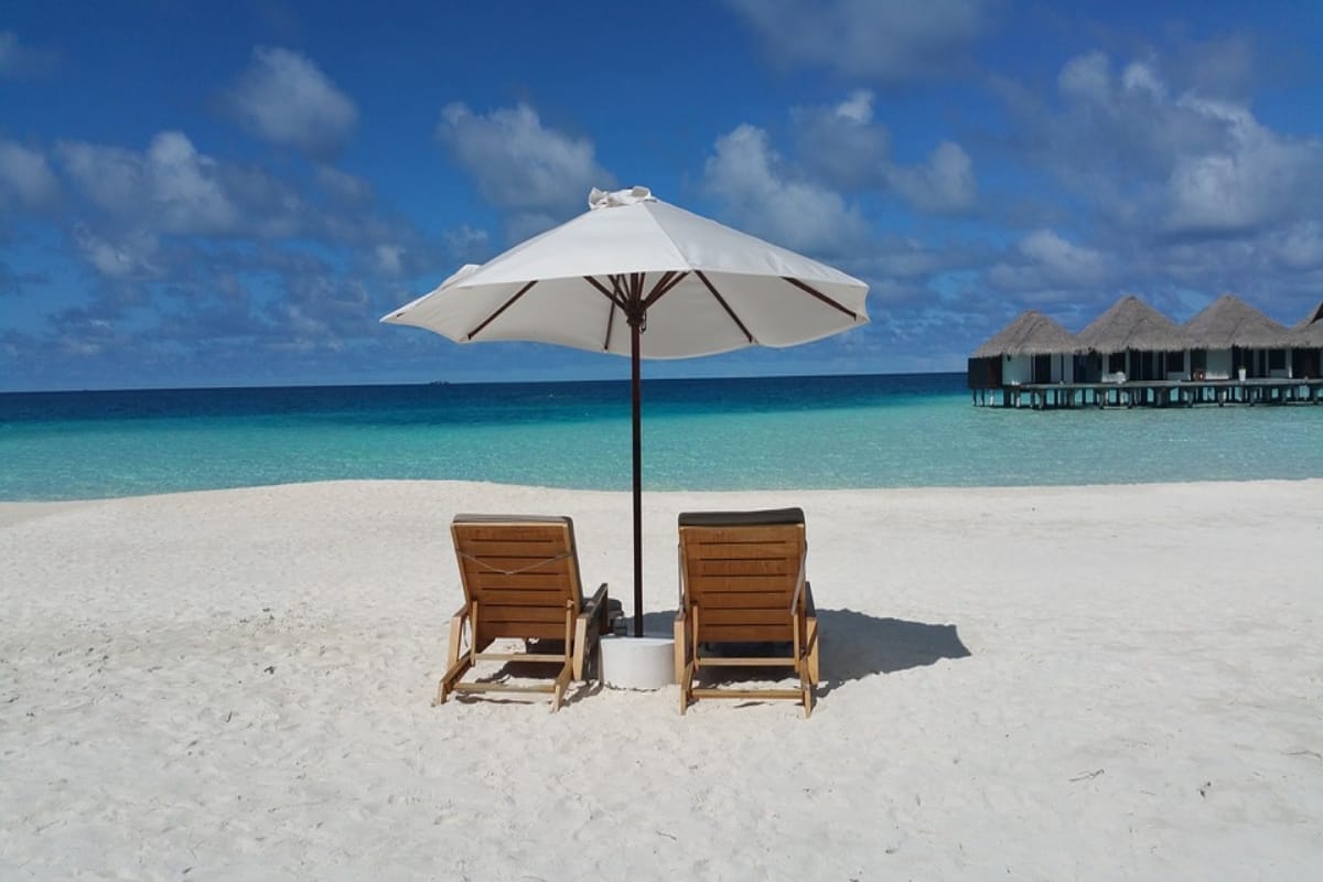 vist best romantic destinations in world with your partner once in life