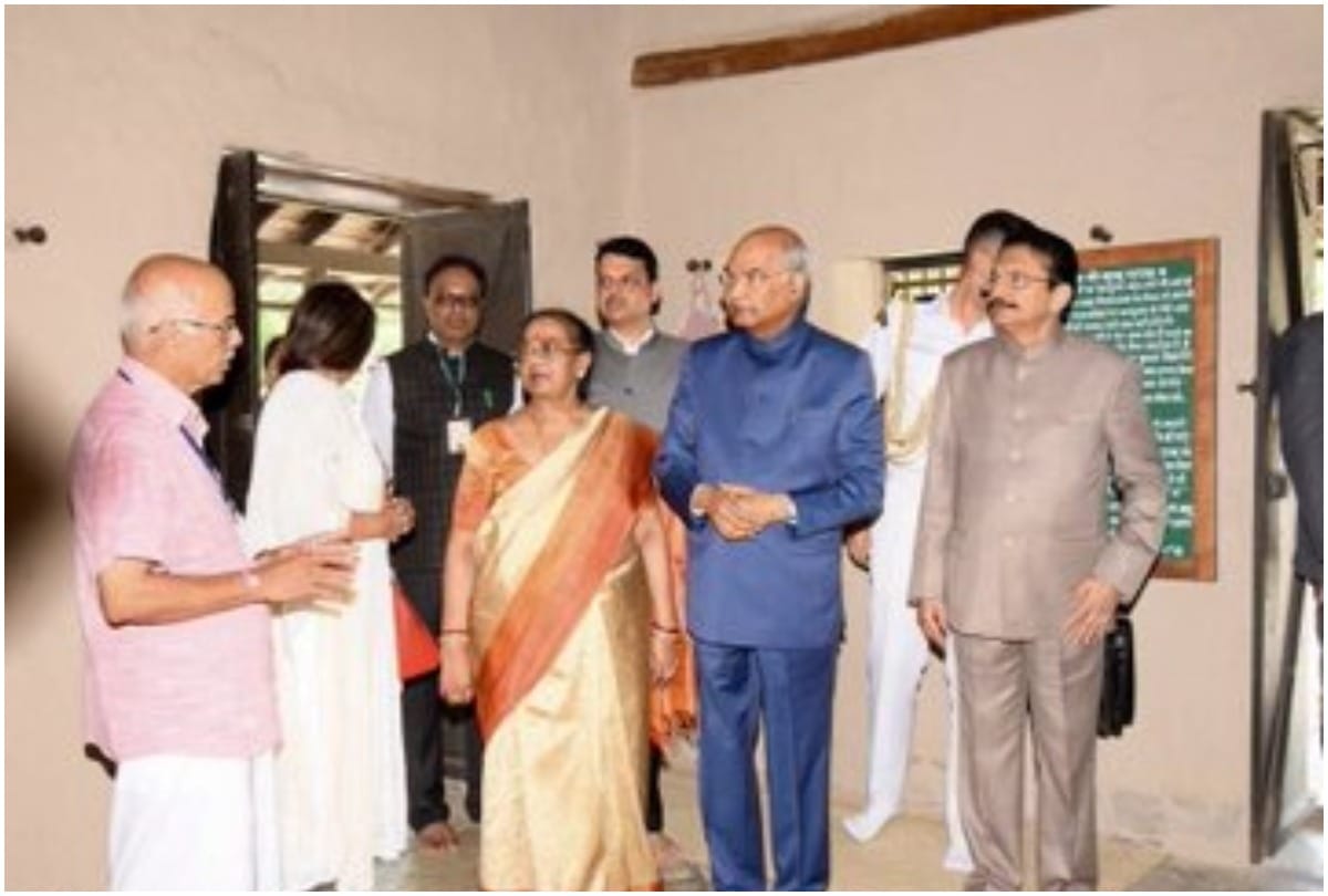 president ramnath kovind offer prayer at bapu kuti sevagram