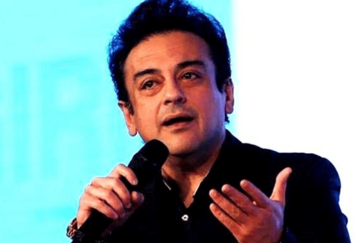 Singer Adnan Sami reply to pakistani user when he ask a quetion on india and modi