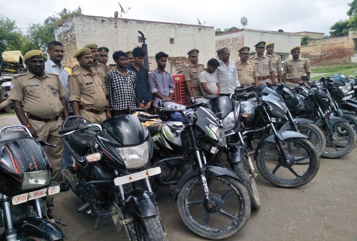 police arrested two bike thieves in agra