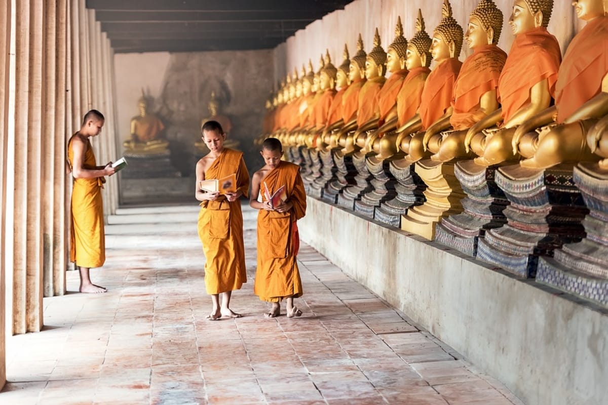 plan a trip to dharamshala near delhi for two days