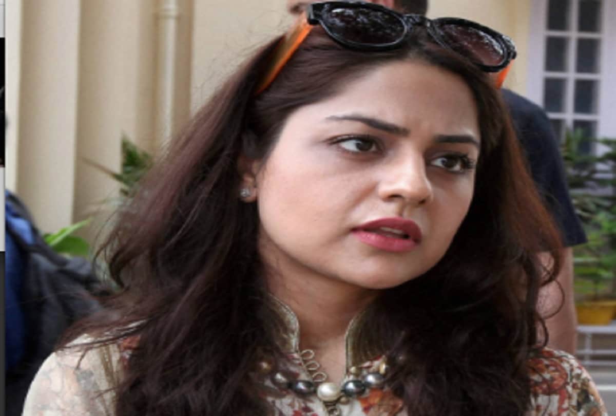 know about iltija, irtika daughter of mehbooba mufti,photos of irtika and iltija mehbooba daughter