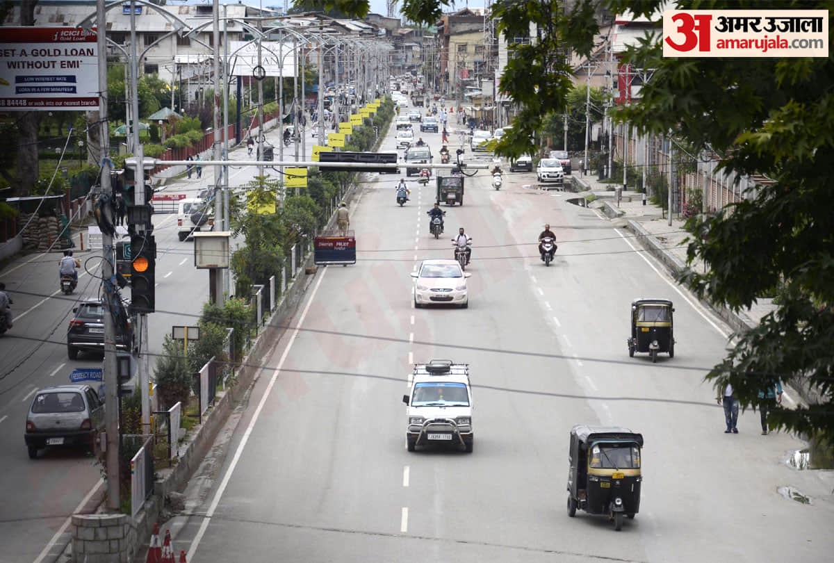 kashmir latest photos of restriction after article 370 revoked, latest visuals of jammu kashmir