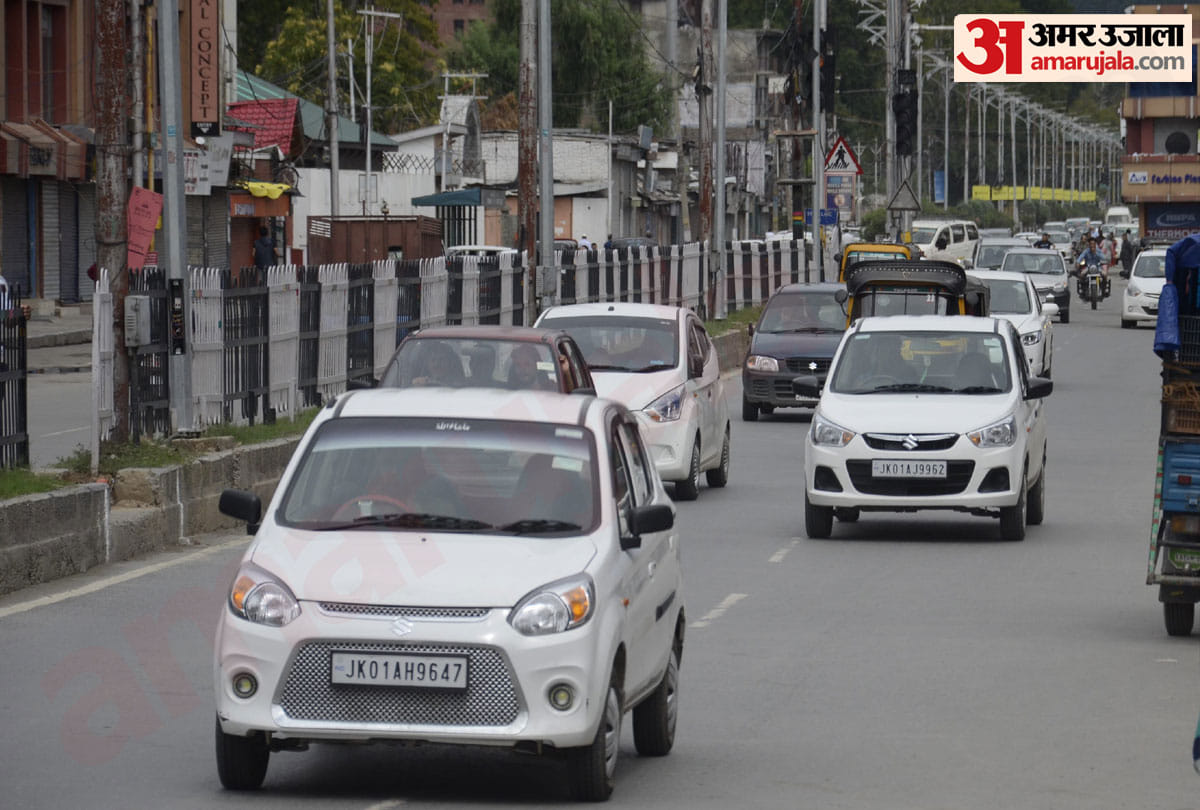 kashmir latest photos of restriction after article 370 revoked, latest visuals of jammu kashmir