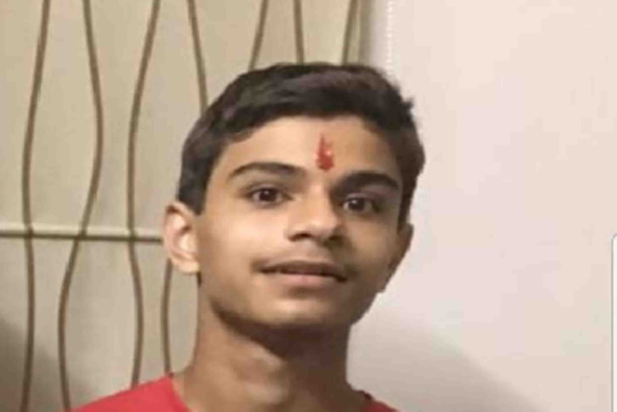 16 year old boy hanged himself in kanpur