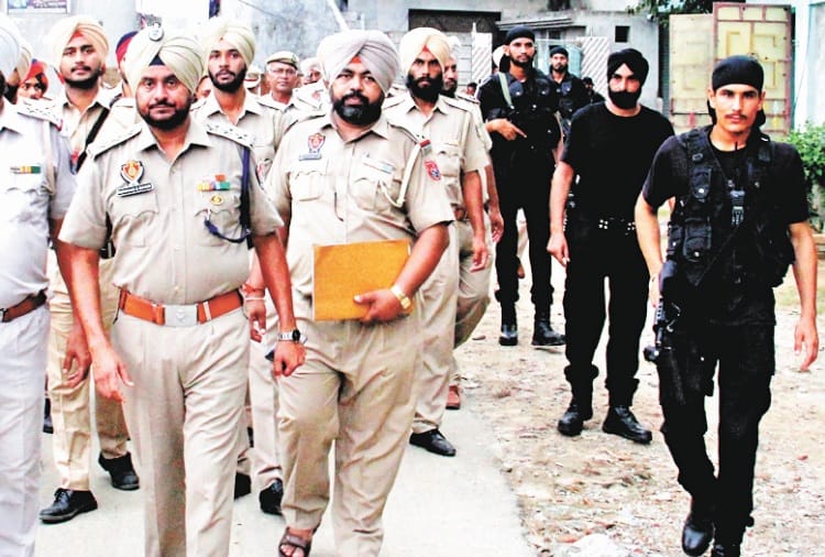 Stress in India Pakistan, Tight Security outside Halwara Air force Station