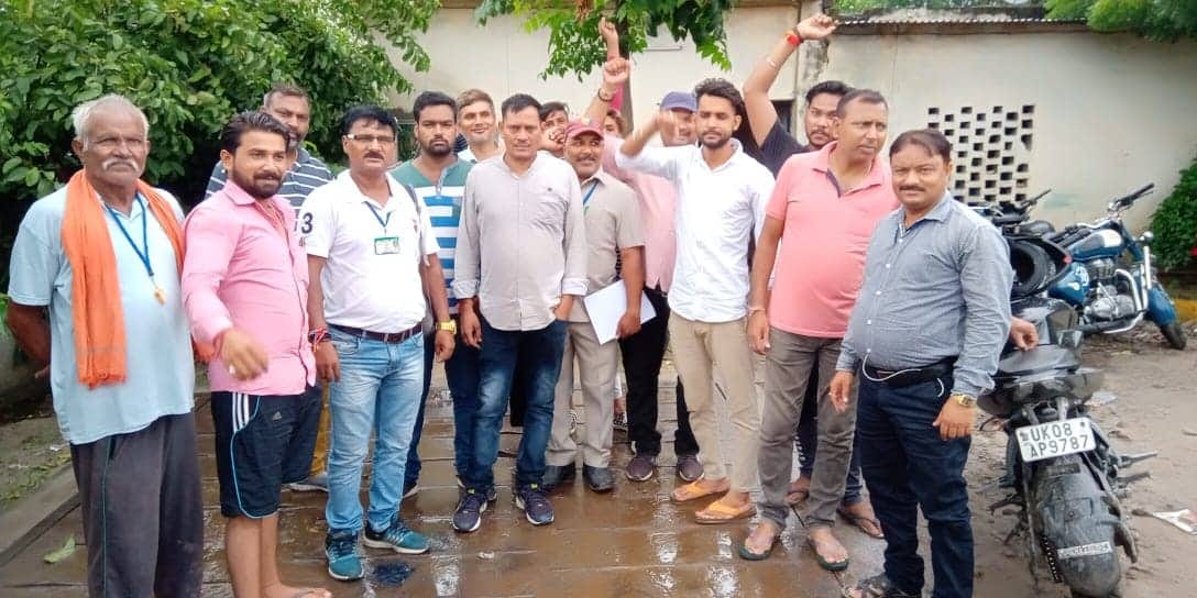 Mayor's husband miss behave with safai karamchari in haridwar
