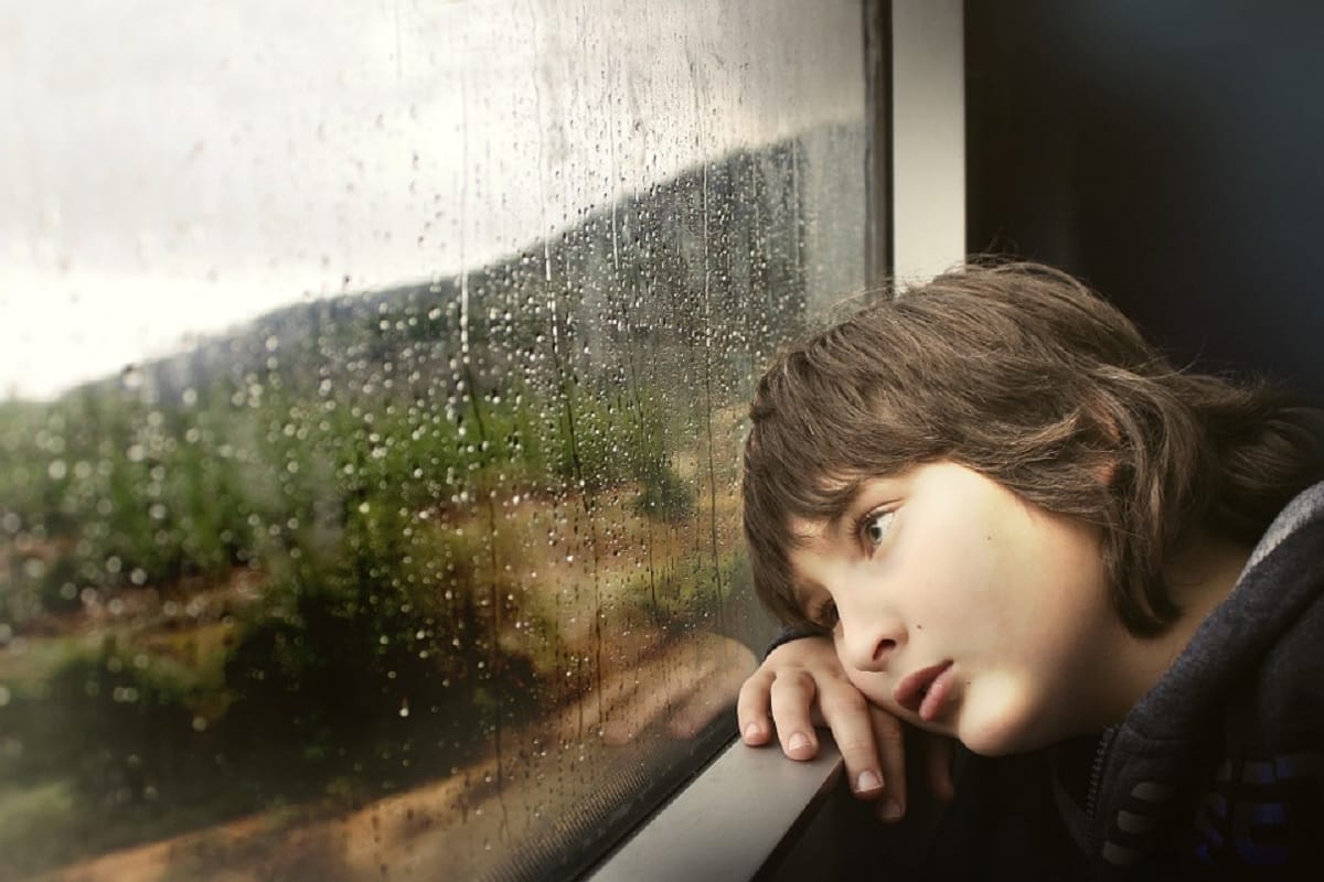 pain in ear could be harmful , know the reason behind it