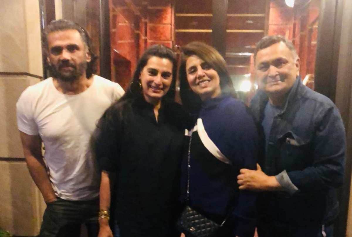 rishi kapoor song paly in new york salon share video
