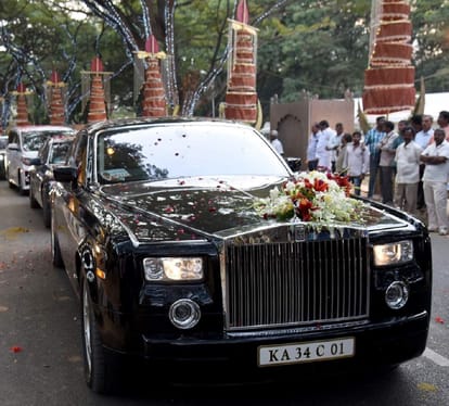 Karnataka Rebel MLA MTB Nagaraj Buys Most Expensive Rolls Royce Phantom VIII Car worth Rs 11 Crore