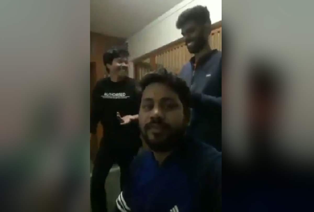 tihar prisoners make video in jail goes viral making tea singing bhajans