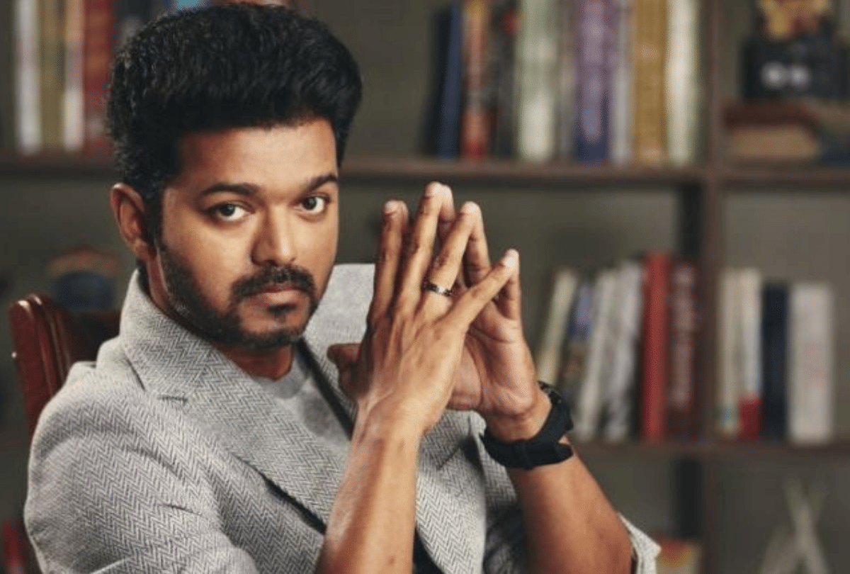 Vijay Thalapathy Birthday: Vijay married to her own fan from us against his religion know about his interesting love story