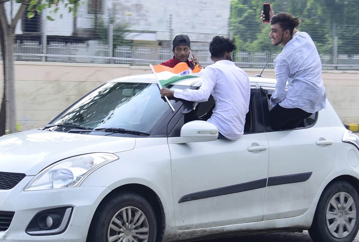 carelessness of youths on the name of freedom in lucknow