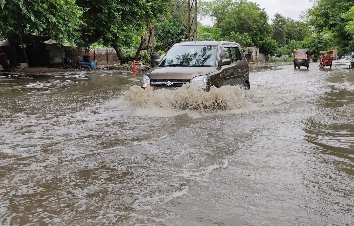 people destructive by water logging after heavy rain