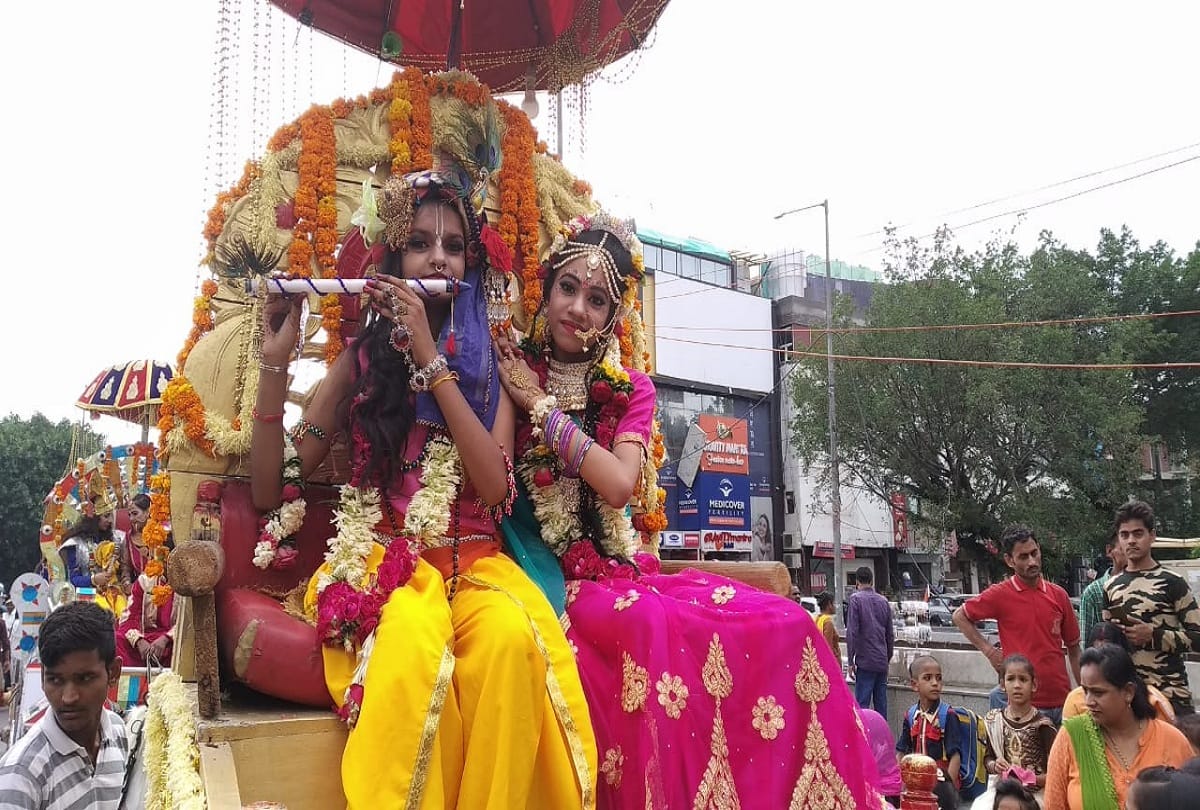 Iskcon temple organises huge Krishna Janmashtami ralley in Noida