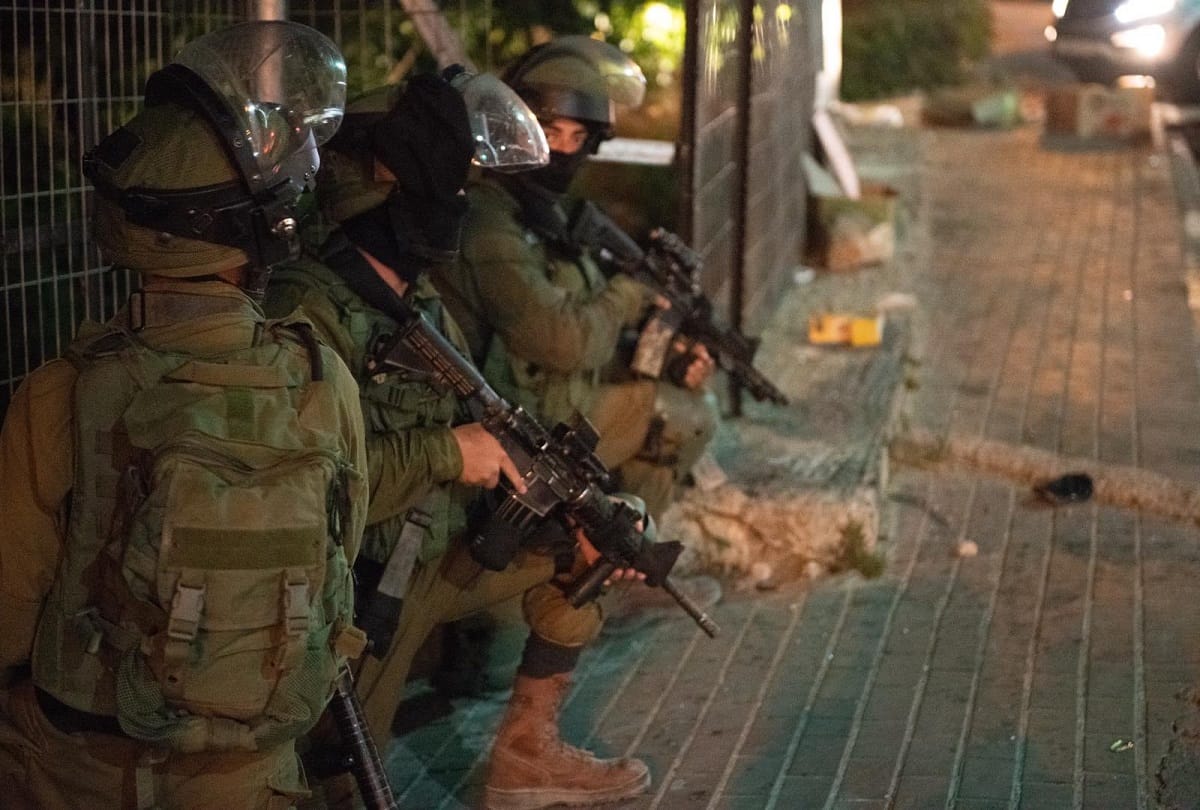 Three Palestinians killed in Israeli army attacks on Gaza border