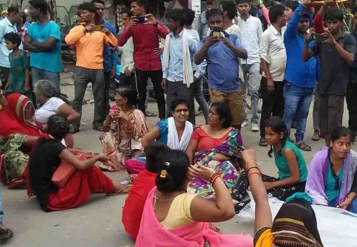 Ternary worker died in road accident in Kanpur