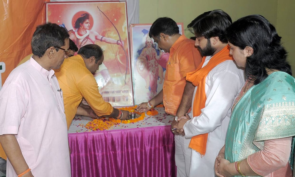 hindu society should work give a new direction to a united india