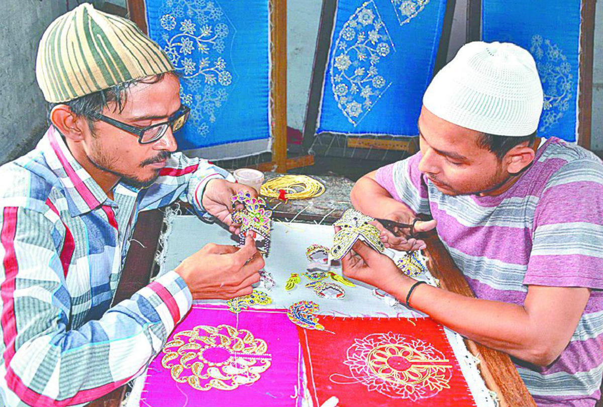 mulsim preparing poshak for krishna Janmashtami 2019 in Mathura
