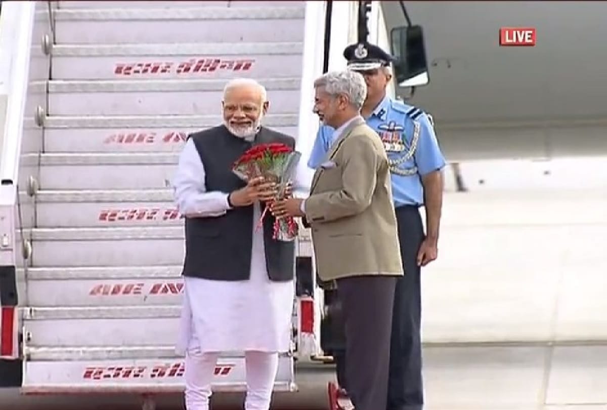 Prime Minister Narendra Modi leaves for India from Bhutan two day visit