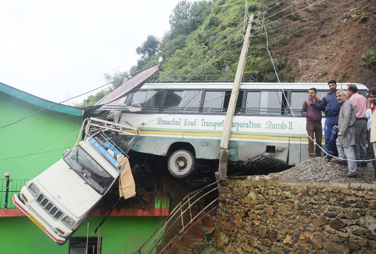 Rain in Himachal Pradesh breaks year 2011 record 102 mm rain recorded in 24 hours