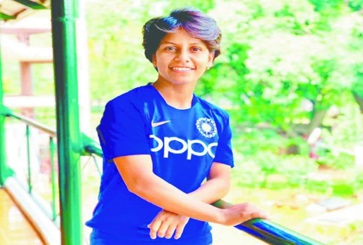 Women's T20 World Cup Deepti Sharma completed half-century of wickets