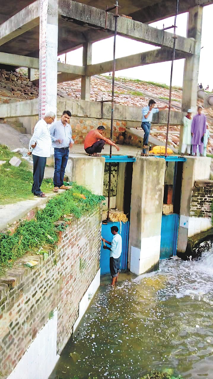 Pumping stations of Allapur closed