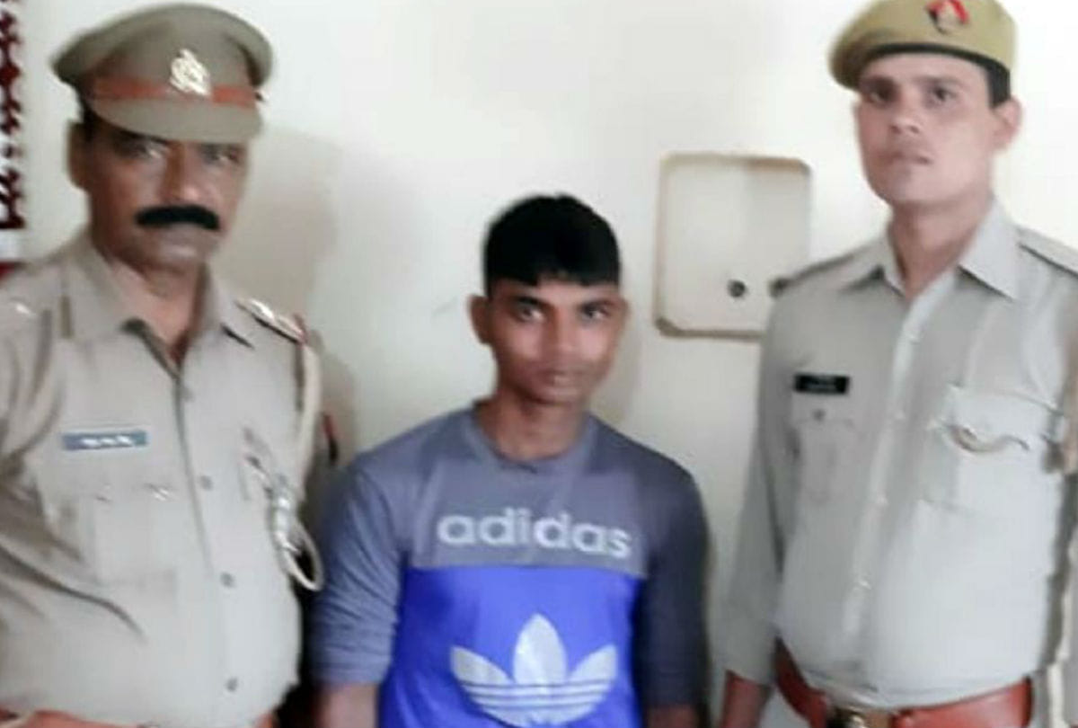 police arrests eve teasing accused in sahabar crime news in hindi