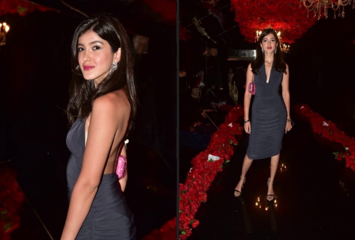 Khushi Kapoor and Shanaya Kapoor glamrous photos from Bali